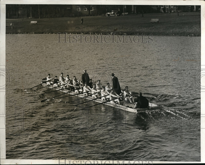 Load image into Gallery viewer, 1932 Press Photo Harvard University Rowing Crew at Practice on The Leviathan
