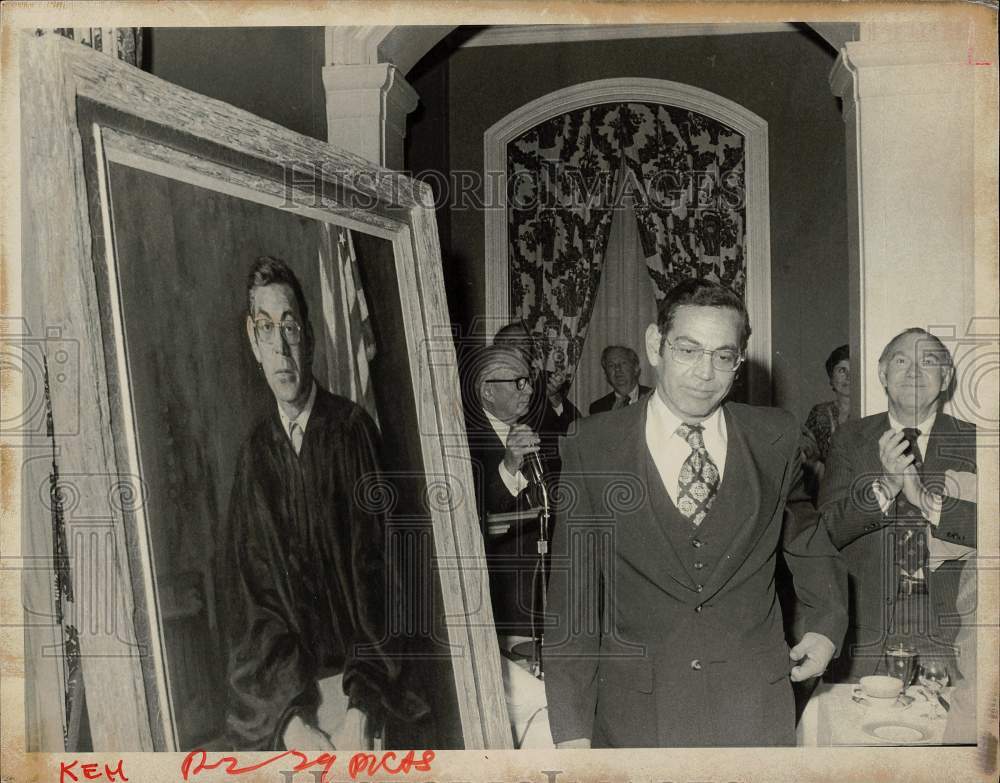 Press Photo Robert C. Zampano with Portrait at Event - nha12556- Historic Images