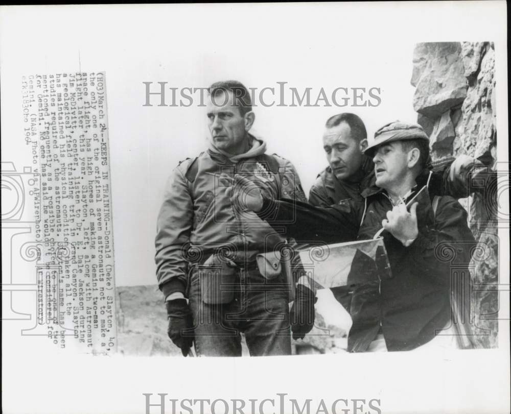 1964 Press Photo Astronaut Donald &quot;Deke&quot; Slayton and Colleagues at Grand Canyon- Historic Images