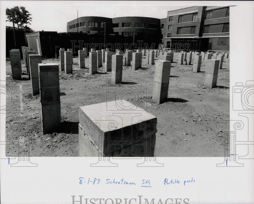 1989 Press Photo Posts That Will Hold Portable Classrooms at Torrington School- Historic Images