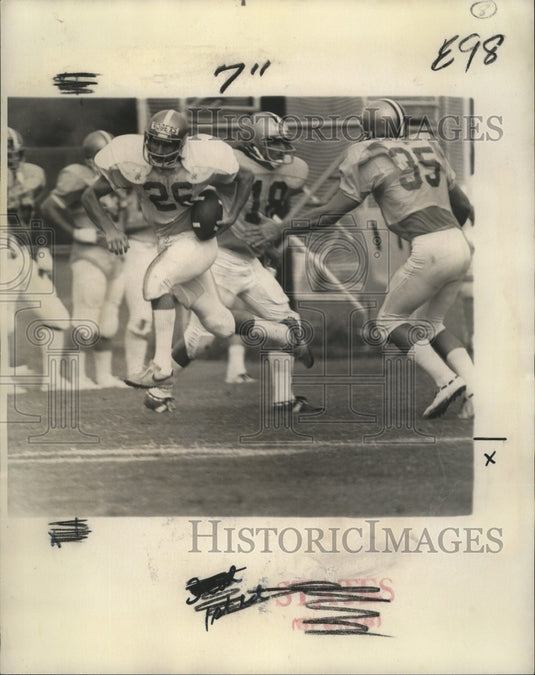 1975 Press Photo New Orleans Saints - Steve Rogers at training camp in Thibodaux- Historic Images