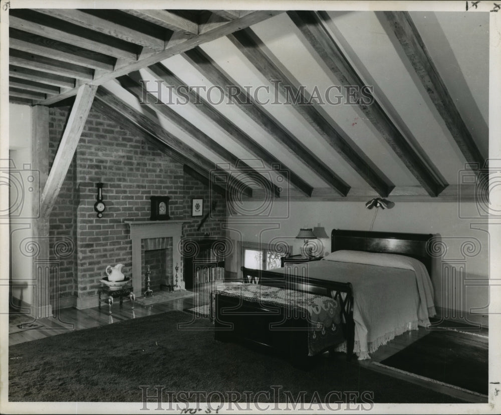 1957 Press Photo Master Bedroom at the Pontalba Apartments, New Orleans- Historic Images