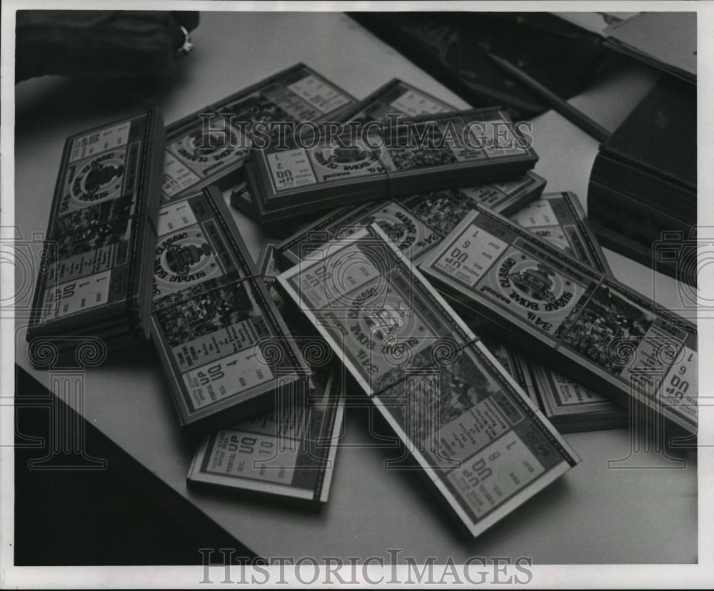 1967 Press Photo Sugar Bowl- Sugar Bowl tickets- Help added to take care of rush- Historic Images