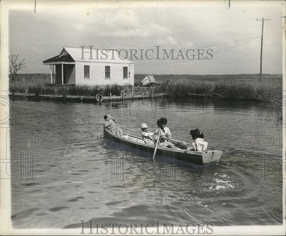 1964 Press Photo Children Ride Piroque to and From School - noa03549- Historic Images