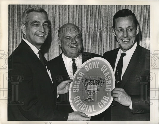 1966 Press Photo Sugar Bowl - Three Men Holding Sugar Bowl Official Car Seal- Historic Images