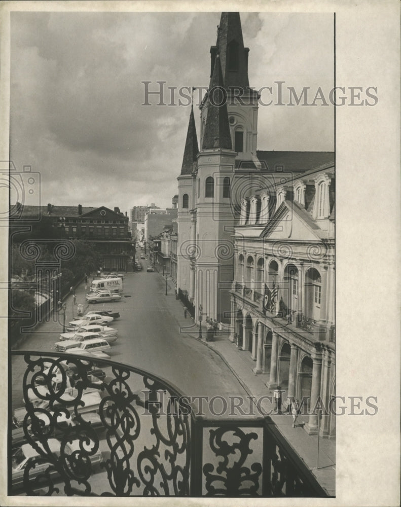 Load image into Gallery viewer, 1969 Press Photo Churches - Exterior Side View St. Louis Cathedral New Orleans
