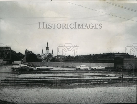1966 Press Photo New Orleans Jackson Square-- St Louis Cathedral.