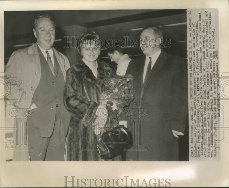 Load image into Gallery viewer, 1962 Press Photo Soviet editor Alexsei Adzhubei and Premier Krushchev.
