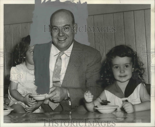1959 Press Photo Ralph Agate Manager of Veterans Administration Regional Office- Historic Images