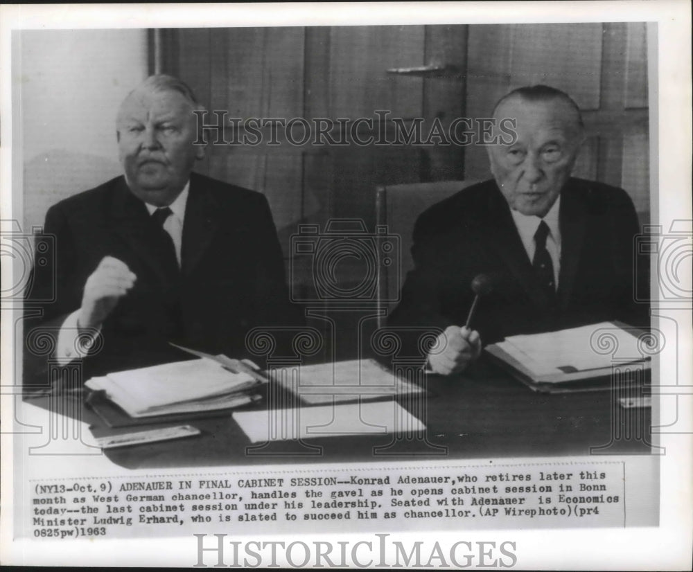 1963 Press Photo Konrad Adenauer in Final Cabinet Session as Chancellor.- Historic Images