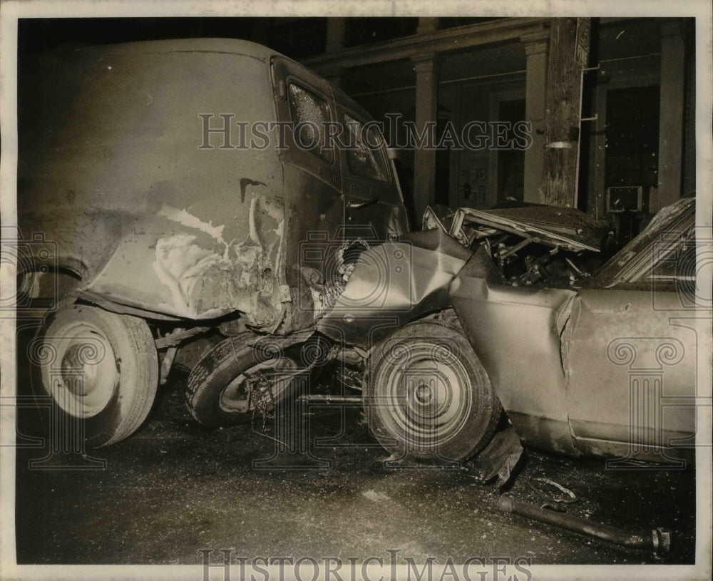 1972 Press Photo Accidents- Scene of Annunciation St. Fatality. - noa09431