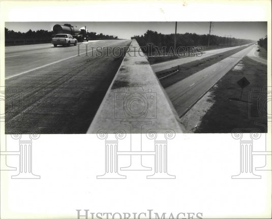 1988 Press Photo Airline Hwy disappears to right-Interstate 10 near Sorrento