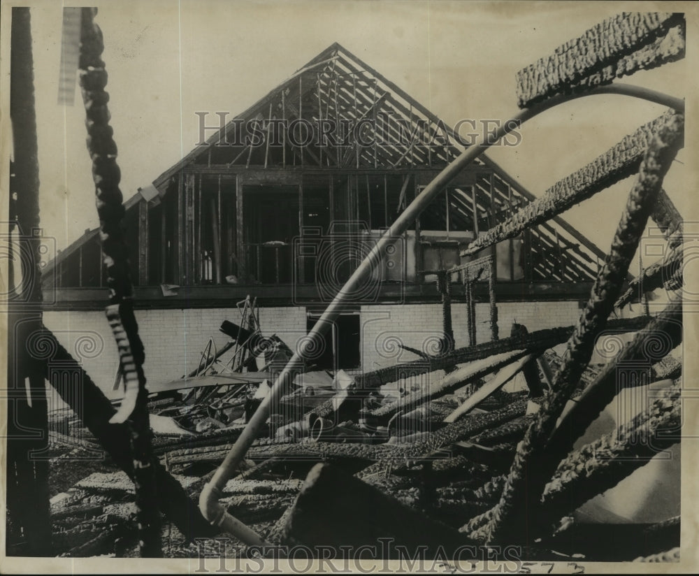 1966 Press Photo Charred ruins in wake of Algiers subdivision fire - noa12931- Historic Images