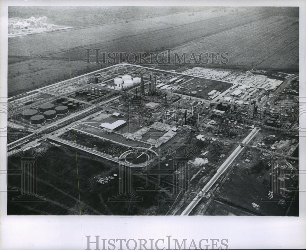 1967 Press Photo An aerial view of Allied Chemical at Geismar, Louisiana.