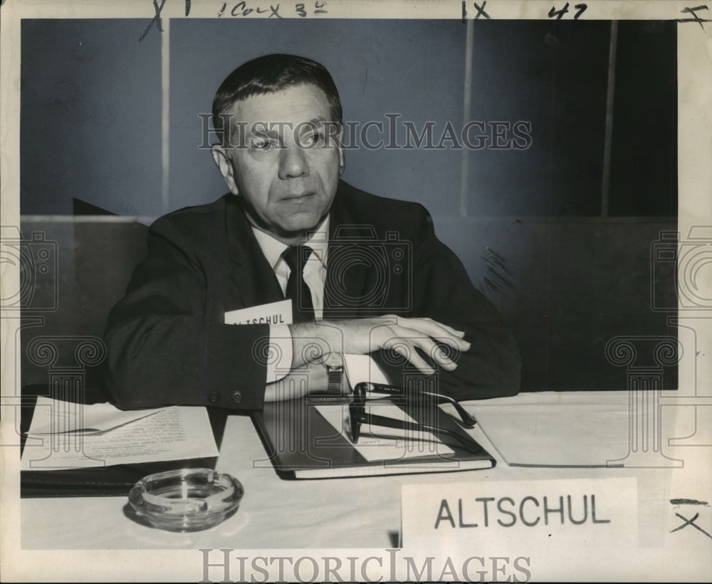 1967 Press Photo Dr. Aaron Altschul, special assistant international nutrition.- Historic Images