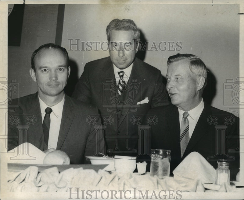 Load image into Gallery viewer, 1970 Press Photo Astronaut Michael Collins, U. Alexis Johnson and J. Luis Banos.
