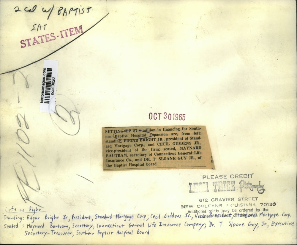 1965 Press Photo Southern Baptist Hospital- Setting up financing for expansion.