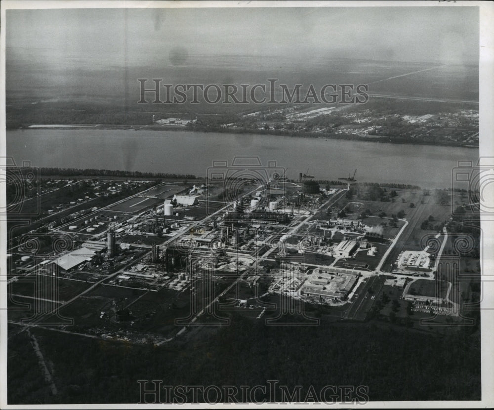 1965 Press Photo Aerial View Plant Expansion oat American Cyanamid in Louisiana- Historic Images