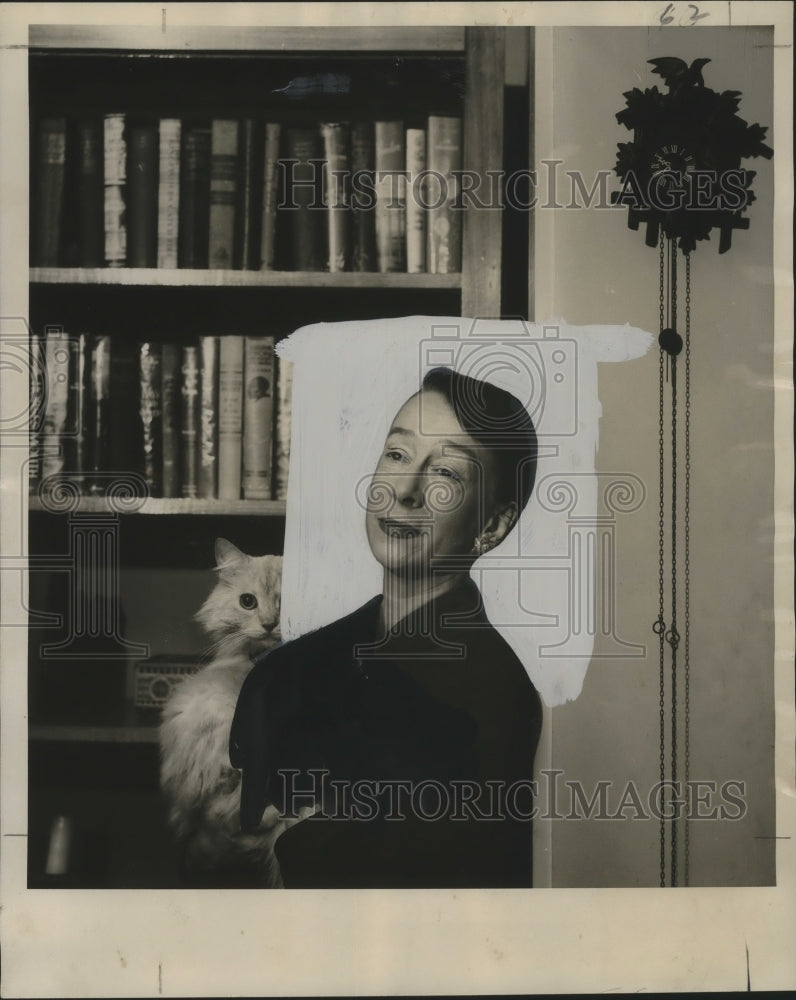 1955 Press Photo Julie Arnoldy, Dancer, Writer, New Orleans Resident - noa18522- Historic Images