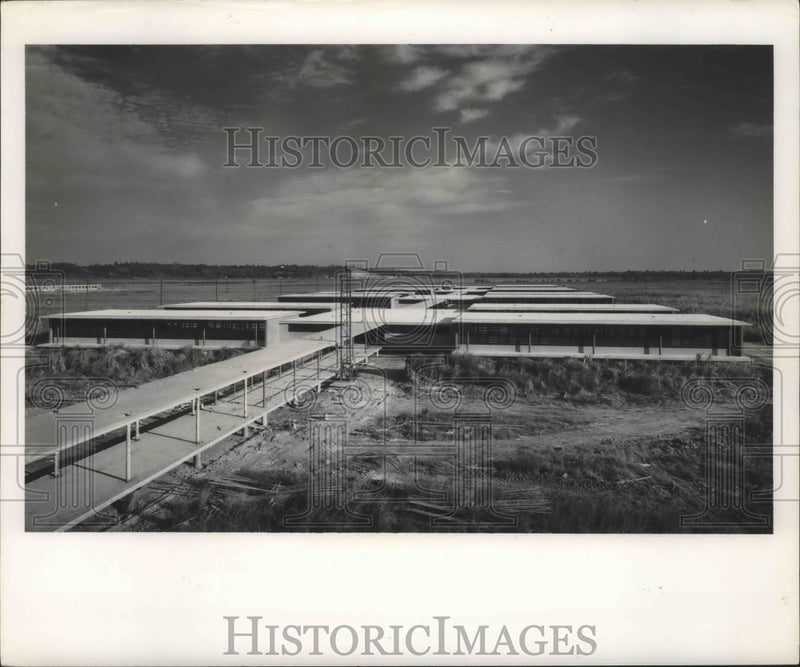 Load image into Gallery viewer, Press Photo Prisons - Medium &amp; Minimum Dormitory Facilities Angola Prison
