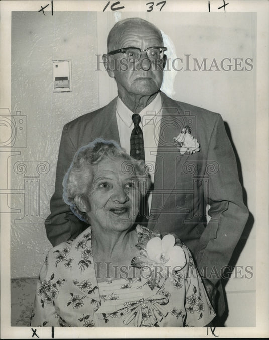 1965 Press Photo Mr. & Mrs. Edward F Apffel celebrating 50th Wedding Anniversary- Historic Images