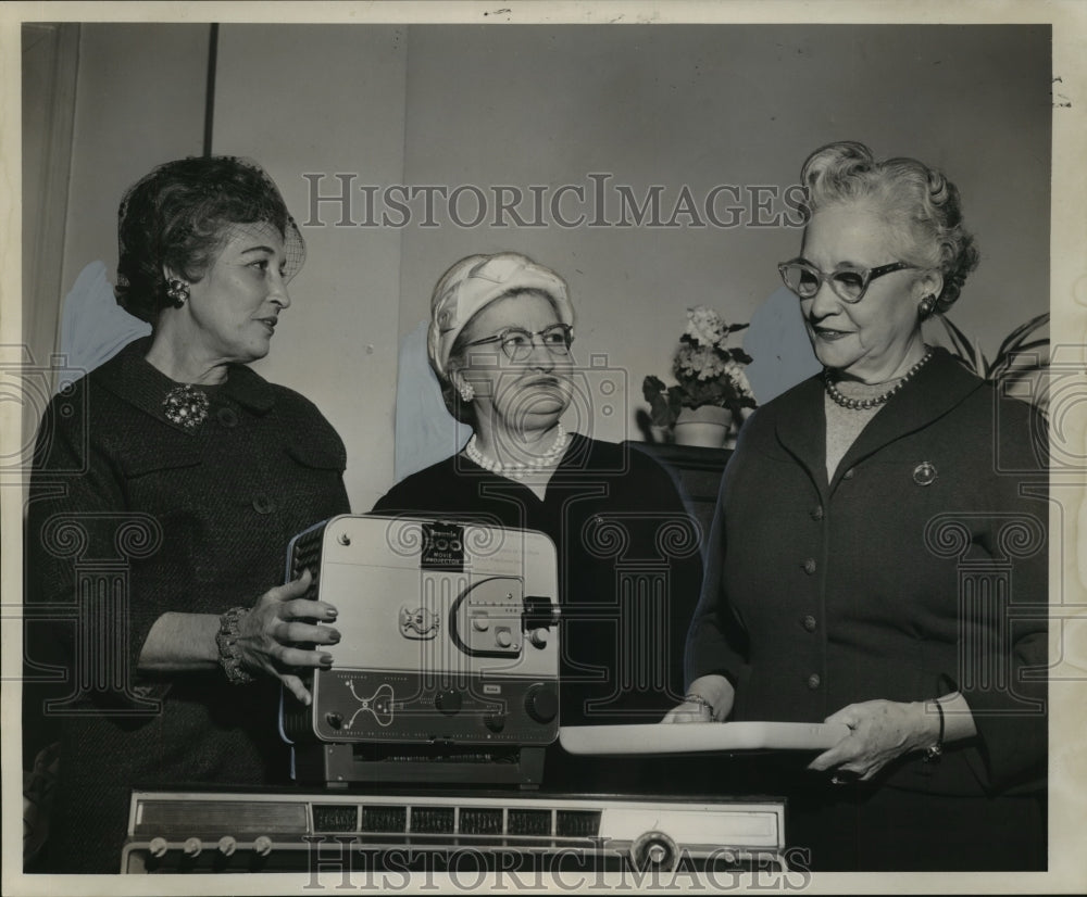 1961 Press Photo Mrs. Ben C. Moise, Anna Christenberry, Mrs. Benton P. Babin- Historic Images