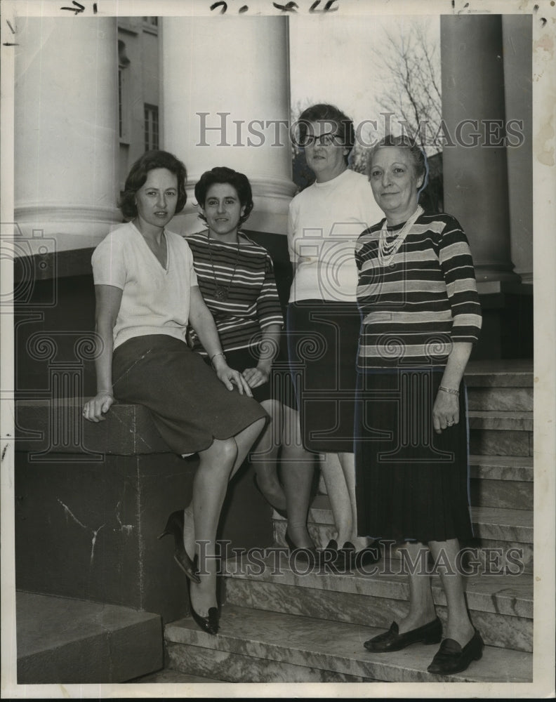 1964 Press Photo New Orleans - Buenos Aires Educators go Sightseeing - noa21194