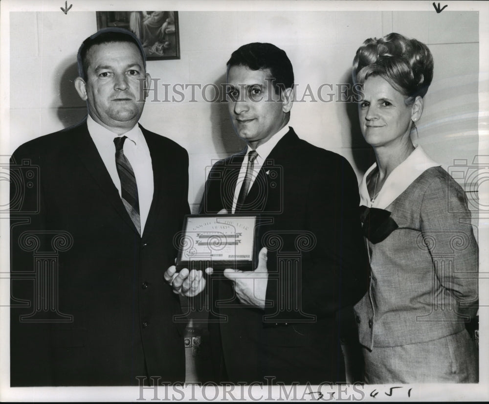 1966 Press Photo Immaculata Council - Victor Lorena and Wife with Wilfred Autin- Historic Images