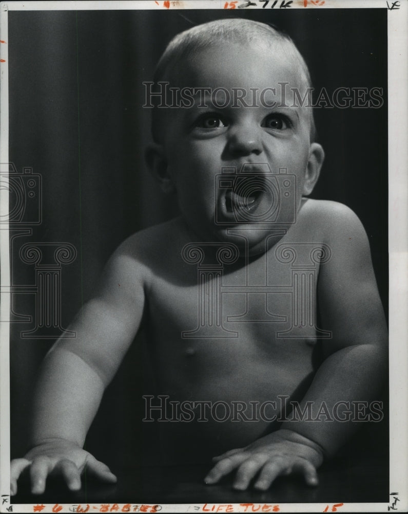 1968 Press Photo New Orleans - Baby With Wide Open Mouth - noa24177