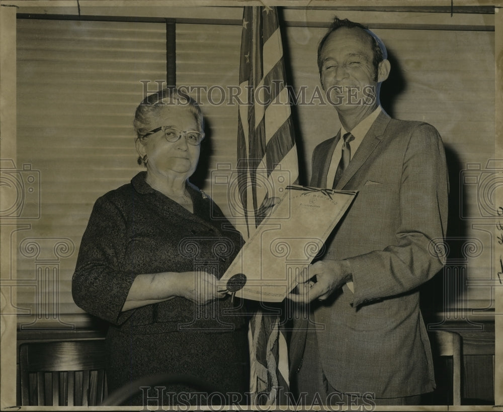 1969 Press Photo Mayor Ernest Tassin &amp; Lucie Barbe on United Nations Day- Historic Images