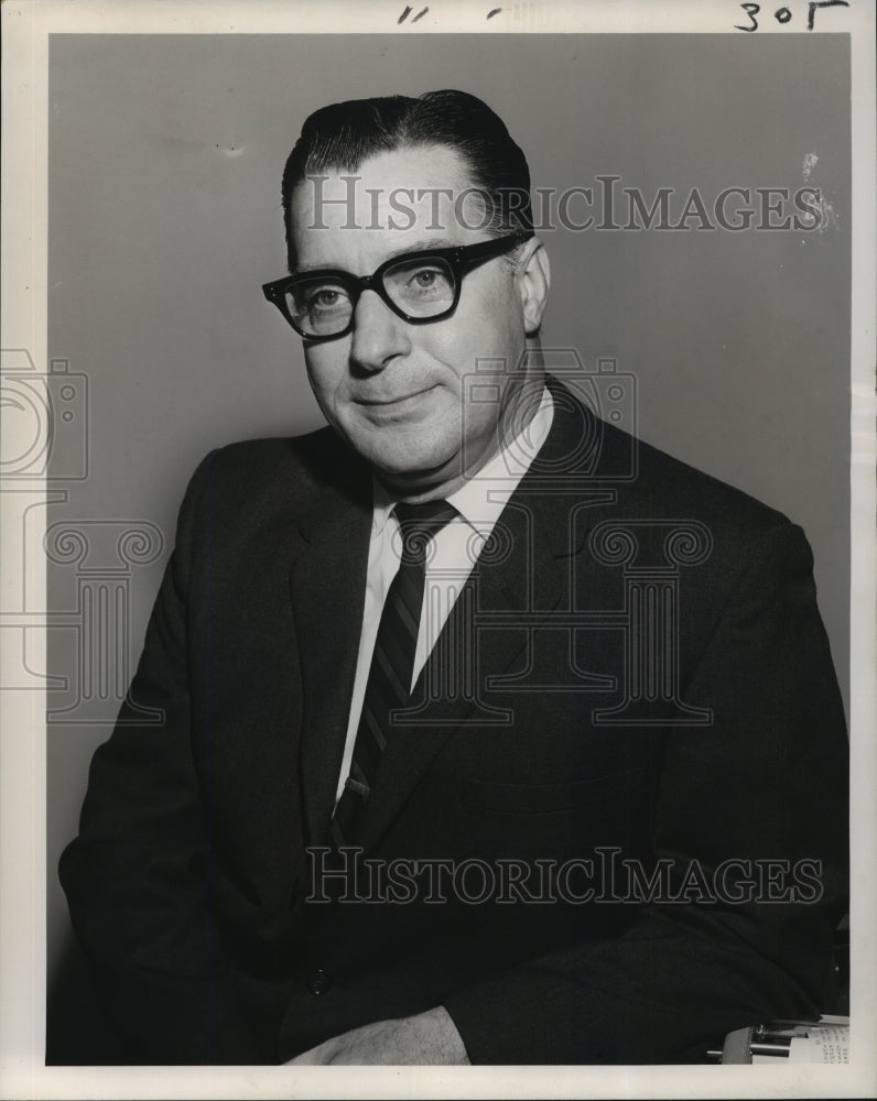 1965 Press Photo Levine's - Paul E. Barbatoe, General Manager, New Orleans