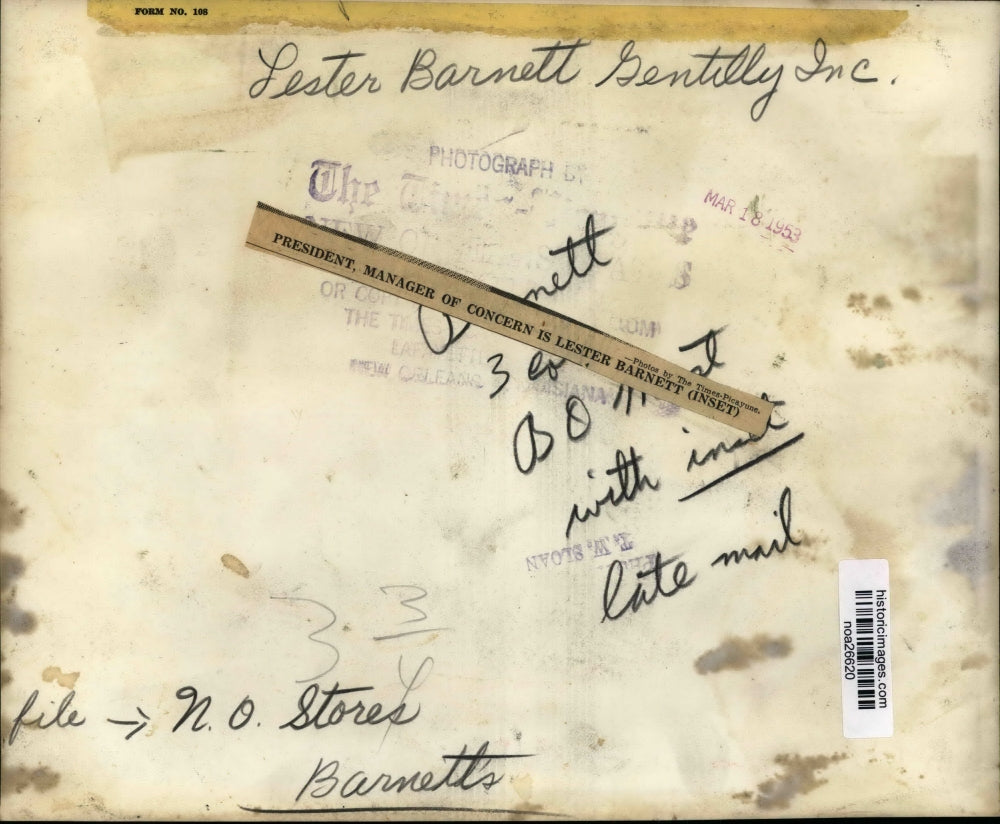 1953 Press Photo New Orleans - Interior View of Lester Barnett Gentilly Inc.