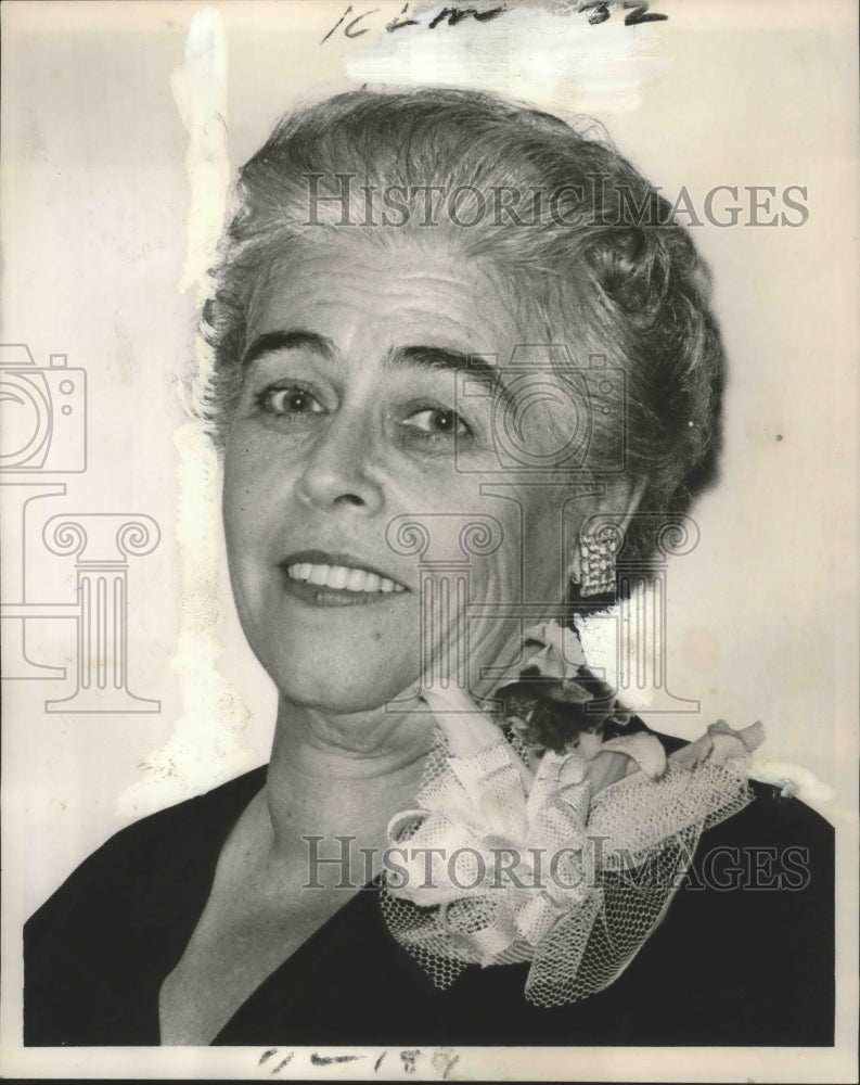 1963 Press Photo Mrs. Grace Barrios, President American Legion Post 229