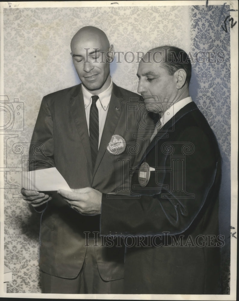 Load image into Gallery viewer, 1965 Press Photo Max Barnett Jr &amp; John J Cucurullo of Executives Club Louisiana
