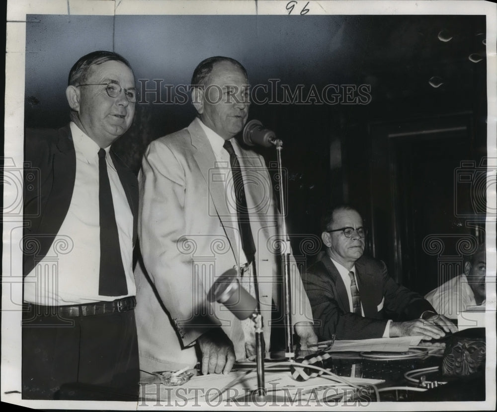 1956 Press Photo C.E. Barham, Louisiana Lieutenant Governor, and W.J. Cleveland- Historic Images