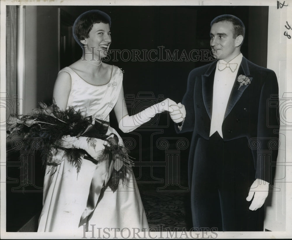  Press Photo Mary Van Denburgh and N. Buckner Barkley, Jr.- Historic Images