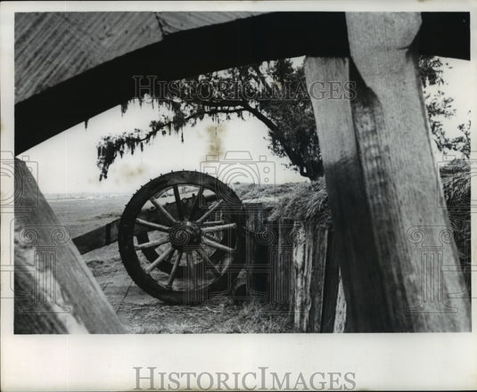 1965 Press Photo Chalmette Battlefield - Battle of New Orleans Cannons