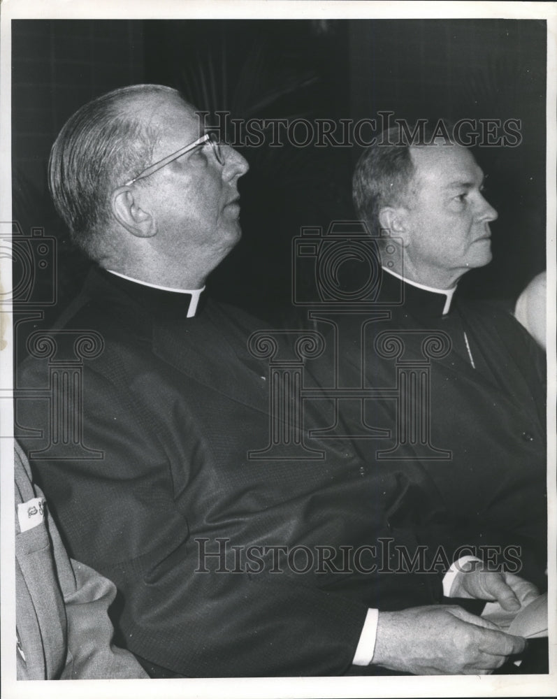 1968 Press Photo Msgr. Henry C. Bezou &amp; Arch. Hannan at retirement ceremony.