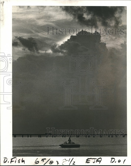  Press Photo Fisherman in a Boat at Bonnabel Boat Launch on Lake Pontchartrain- Historic Images