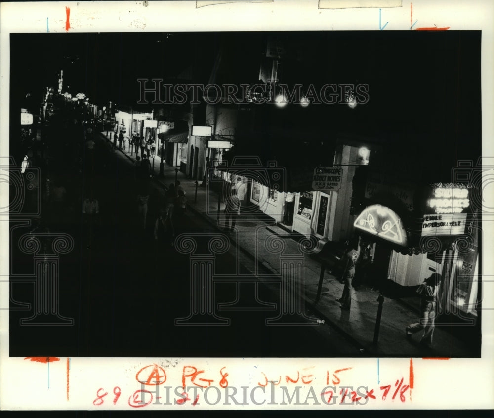 1980 Press Photo Nighttime at Bourbon Street - noa43456- Historic Images