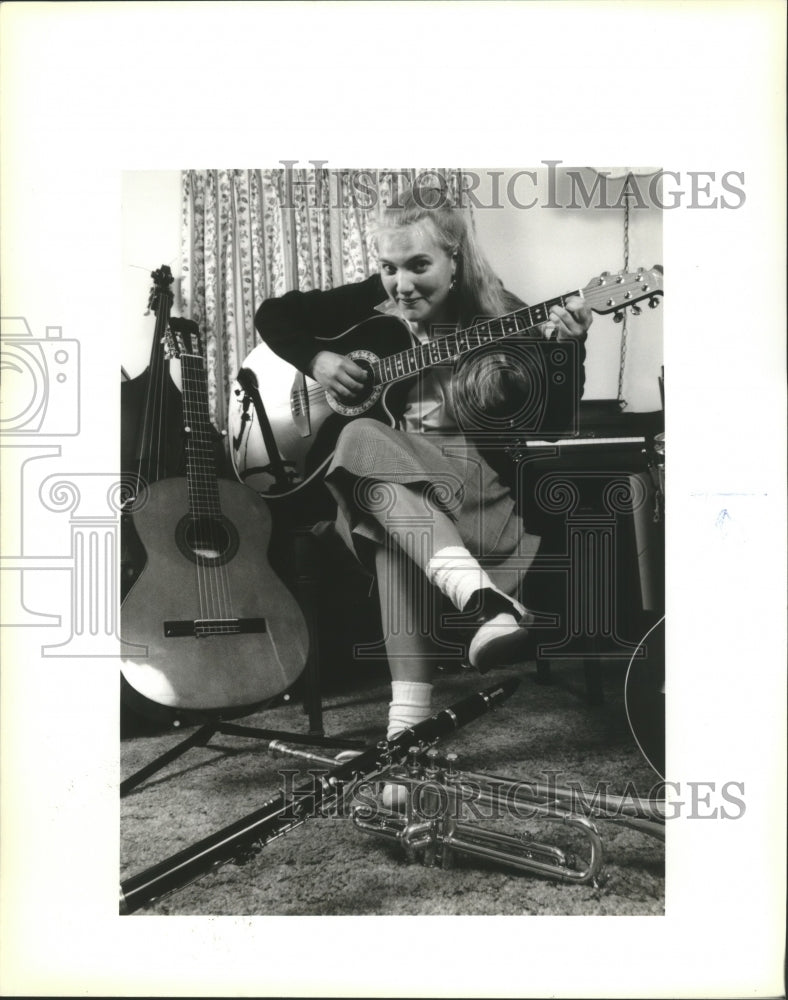 1993 Press Photo Multi-talented musician, Rebecca Brenner of La Place- Historic Images