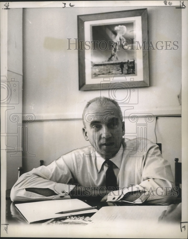 1955 Press Photo Doctor Norris E. Bradbury in Office with Photo of Nuclear Blast- Historic Images