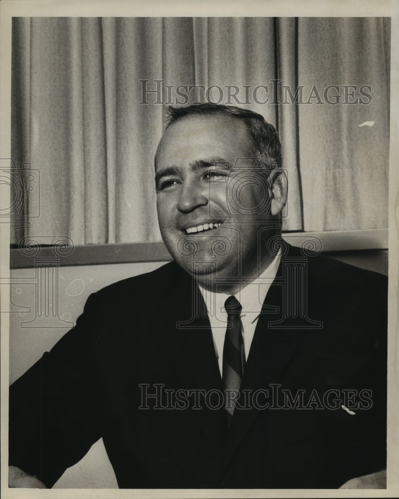  Press Photo Bob Briner, Dome Authority- Historic Images
