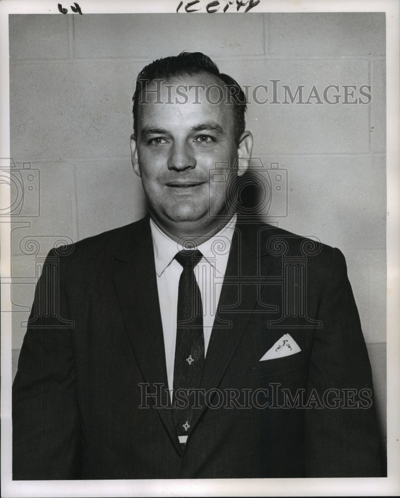 1961 Press Photo Fred A. Brink Jr., Lakeshore Improvement Association president- Historic Images