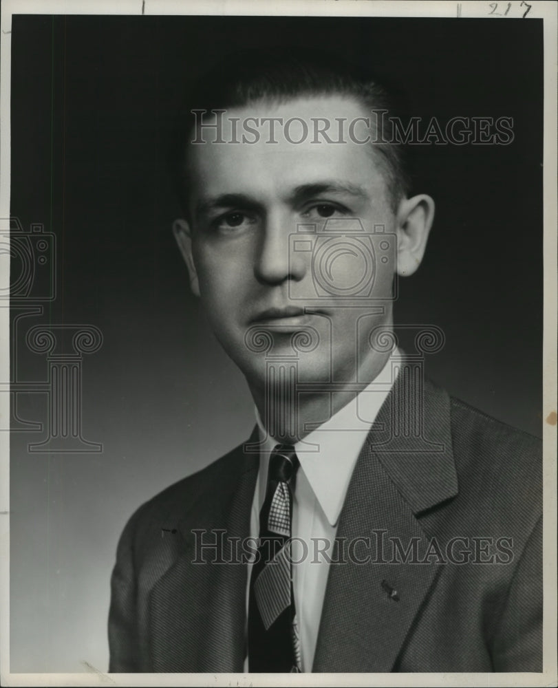 1953 Press Photo Dean T. Brown, Industrial Education Supervisor Chrysler Group- Historic Images