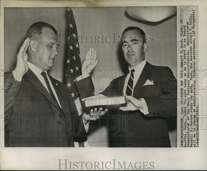 Load image into Gallery viewer, 1959 Press Photo Robert Buck sworn in as Deputy Administrator to Wendell Barnes
