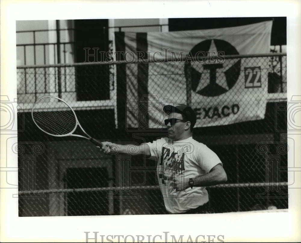 1994 Press Photo Texaco Employee Mark Massett at Charity Tennis Tournament- Historic Images