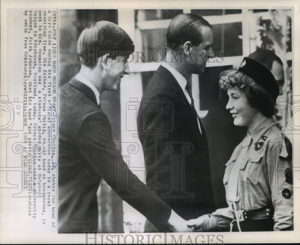 1965 Press Photo Princes Philip &amp; Charles of Britain attend students&#39; party- Historic Images