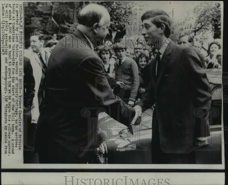 Load image into Gallery viewer, 1967 Press Photo Prince Charles is greeted by Lord Butler of Trinity College
