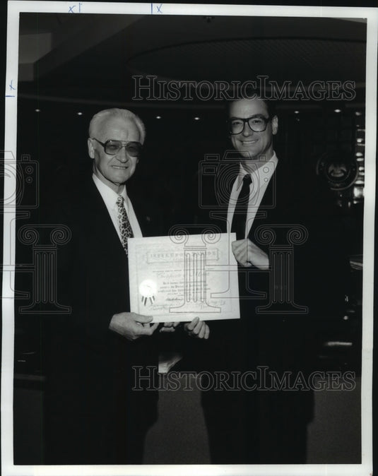  Press Photo Hilliet "Pat" Burke Jr. recognized by Jefferson Parish - Historic Images